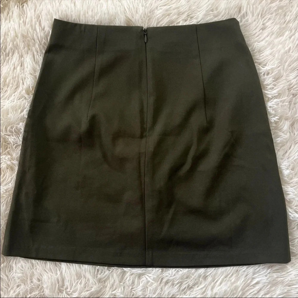 Olive Green Lace Up Mini Skirt - Picture 2 of 3